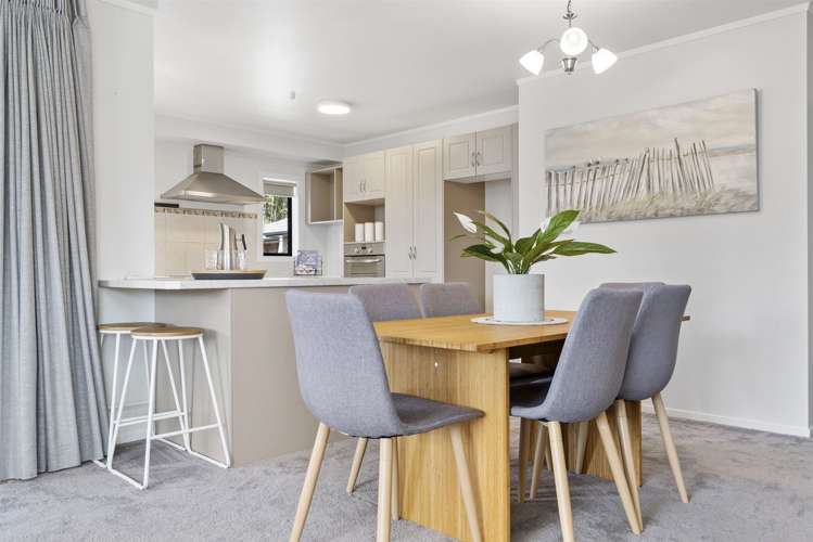 16/2 Grace Avenue Leamington_5