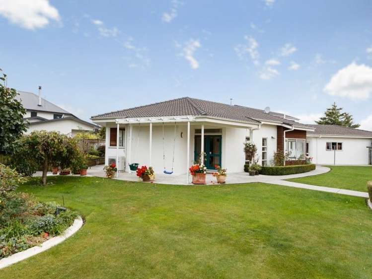 7 Balmoral Drive Terrace End_2