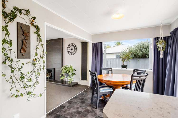 48 Robinson Crescent Tamatea_4