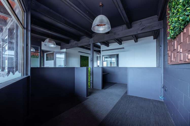 Suite 1 The Mall Methven_1