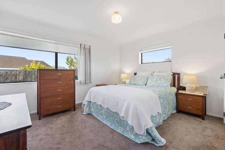 28 Booralee Avenue Botany Downs_17