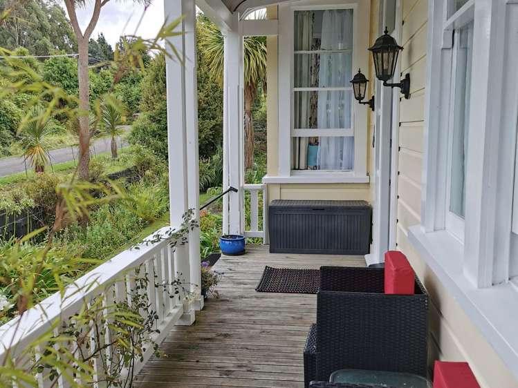 20 Makomako Street_3