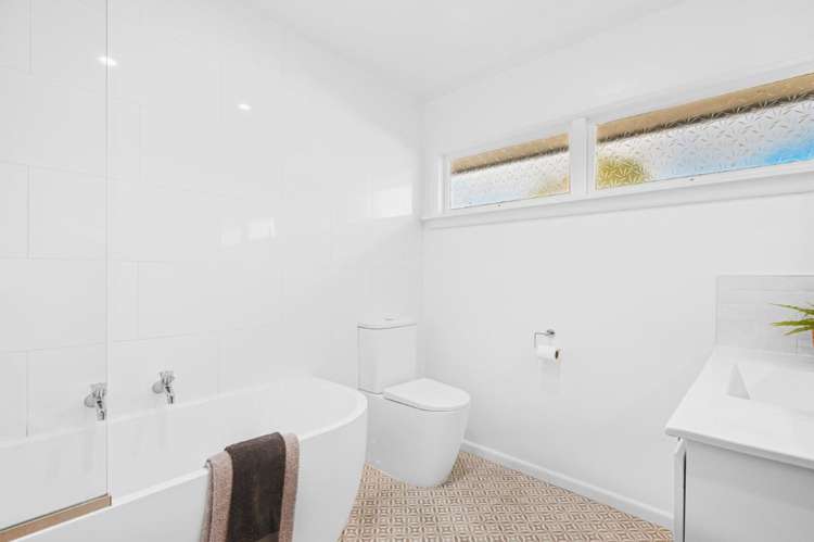 62 Barrington Street Somerfield_8