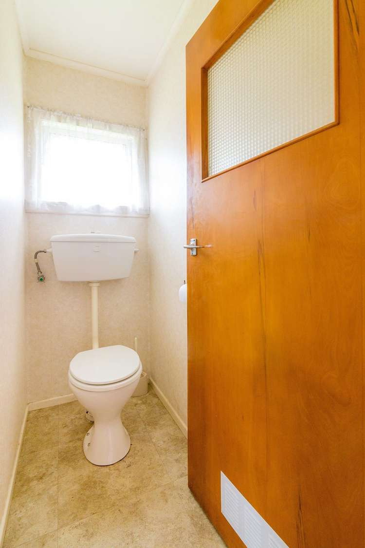 34 Tiroroa Avenue Te Atatu South_13