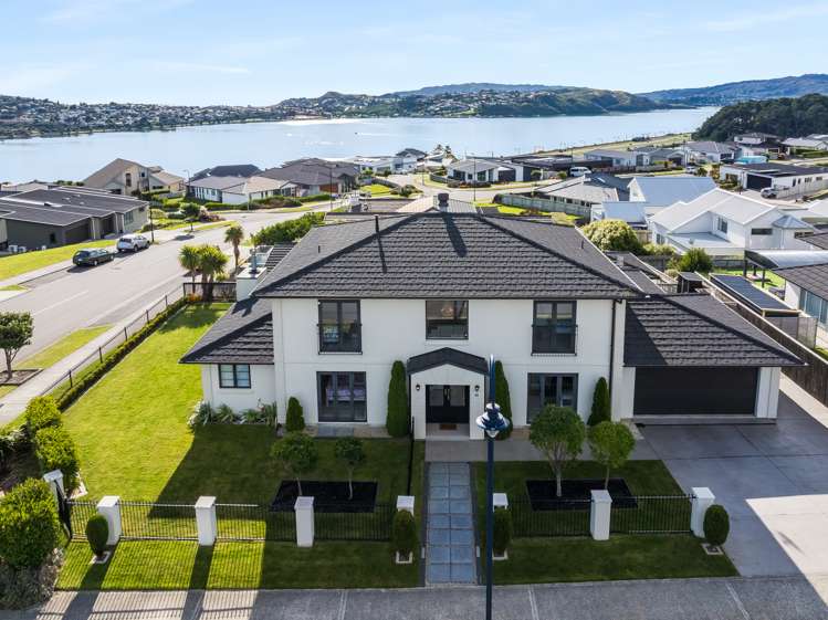 88 Queen Charlotte Drive Aotea_32