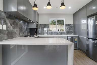 12a Fernaig Street_4