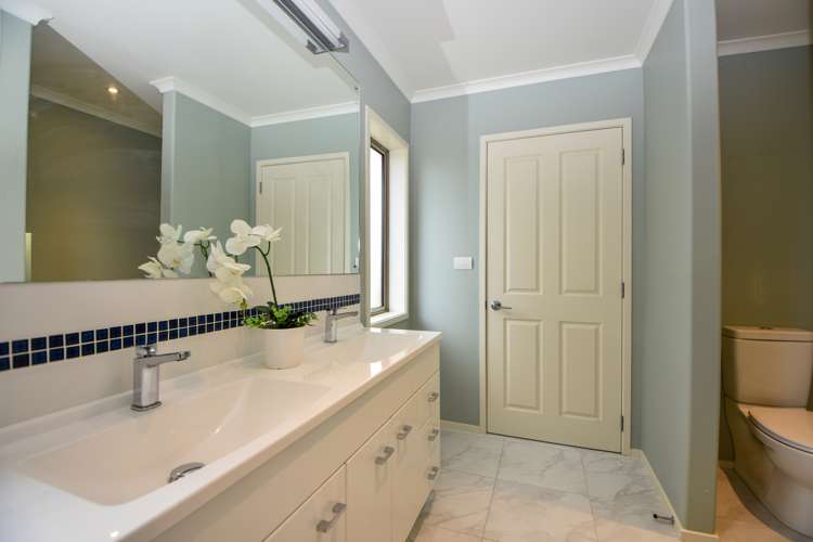 17 Carrington Drive Carterton_14