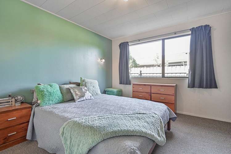 1217 Louie Street Parkvale_13