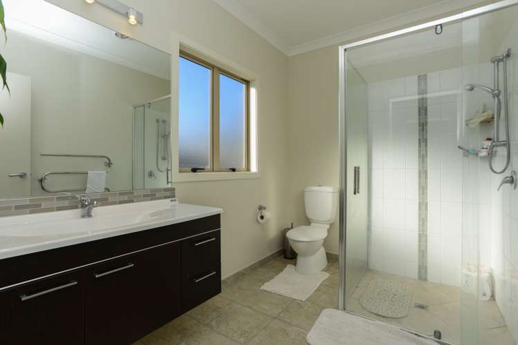 6 Akaroa Road Poraiti_17