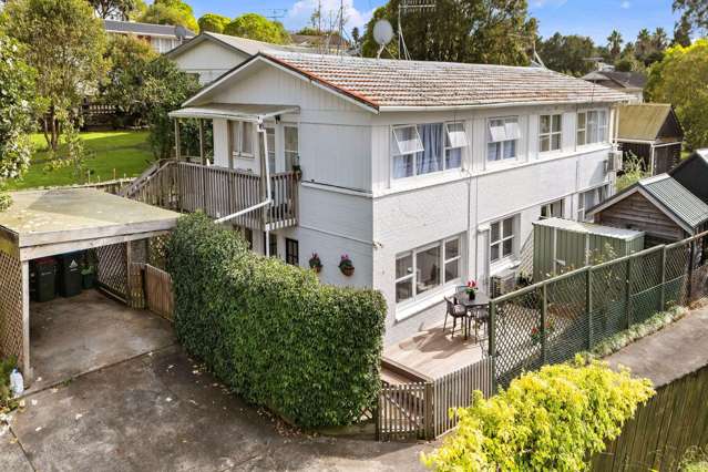 Stylish and Sunny Entry Level Living