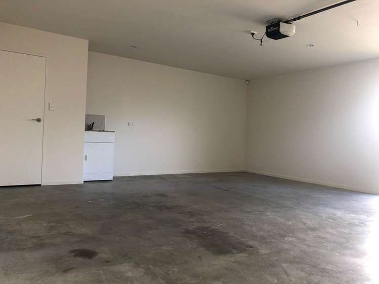 9 Lomas Way Albany_16