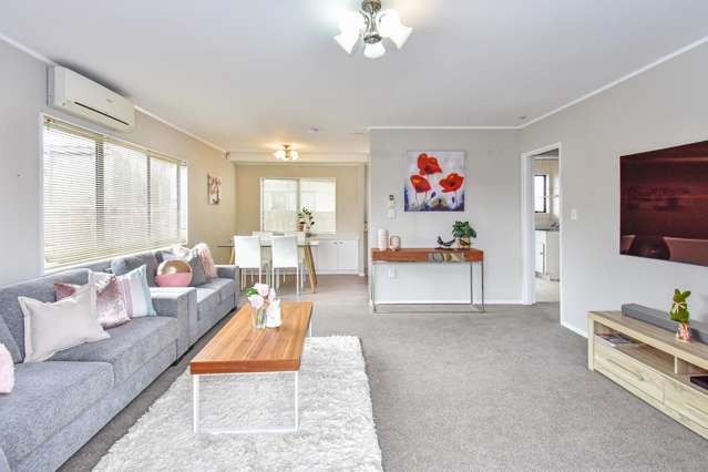 2/28 Gloucester Road Manurewa_2