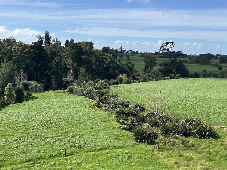 0pp/379 Corbett Road Lepperton_10