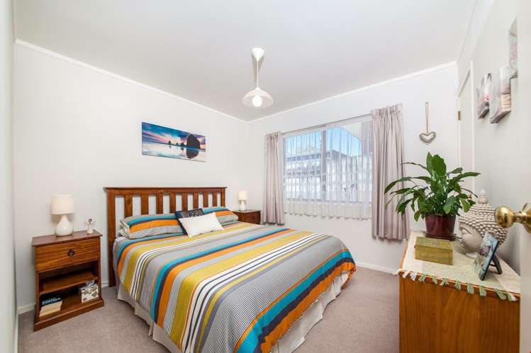 30 Sturges Road Henderson_12