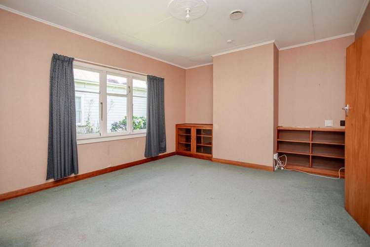 8 Grant Street Dannevirke_6