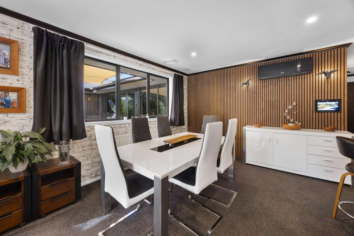 10 Jack Young Place_5