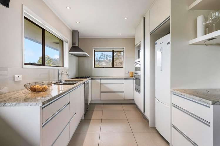 17 Maxwelton Drive Mairangi Bay_6