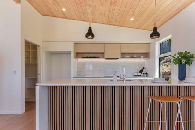 71 Les Wakefield Road Mapua_2