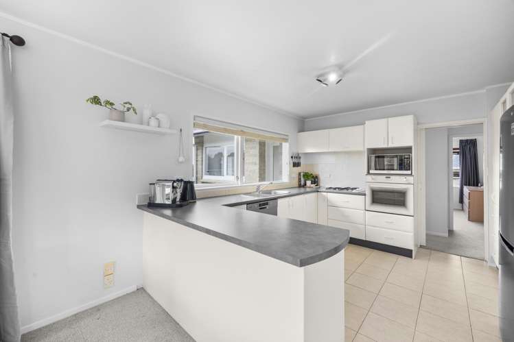 9 Tyrian Close Half Moon Bay_16