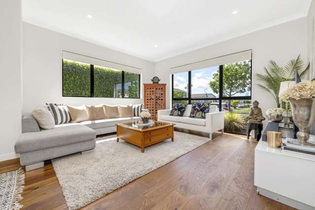 8 Lavey Road Flat Bush_2