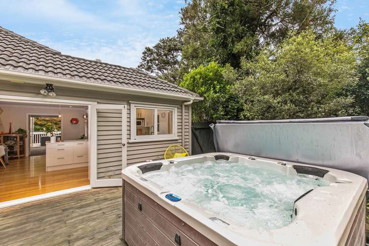 4 Rimutaka Place Titirangi_13
