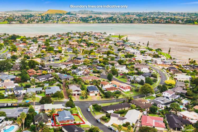 3 Davita Place Farm Cove_16