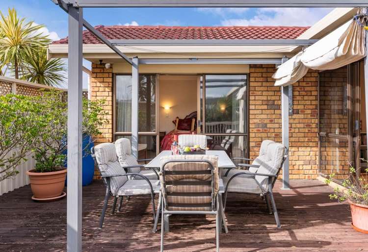 16 Hayes Place 1679_16