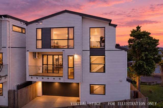 Walk to Macleans , 3 Ensuites and Double Garage