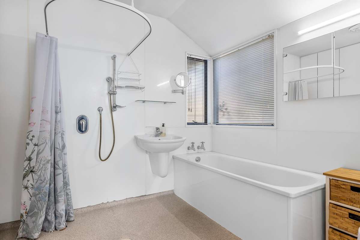 6B St Leonards Square_5