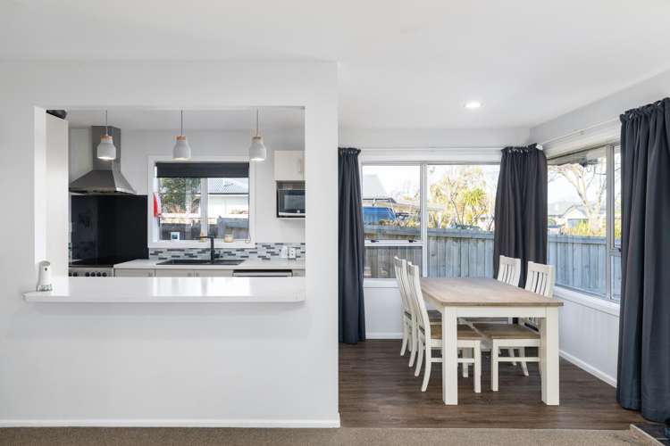 36 Greenhaven Drive Burwood_8