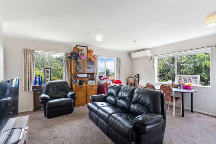 21 Oreti Place Clover Park_15