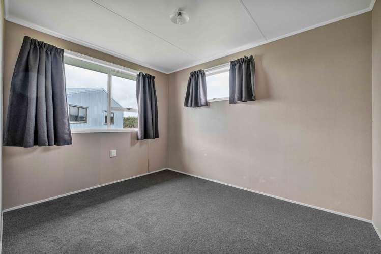 144 Victoria Road Stratford_12