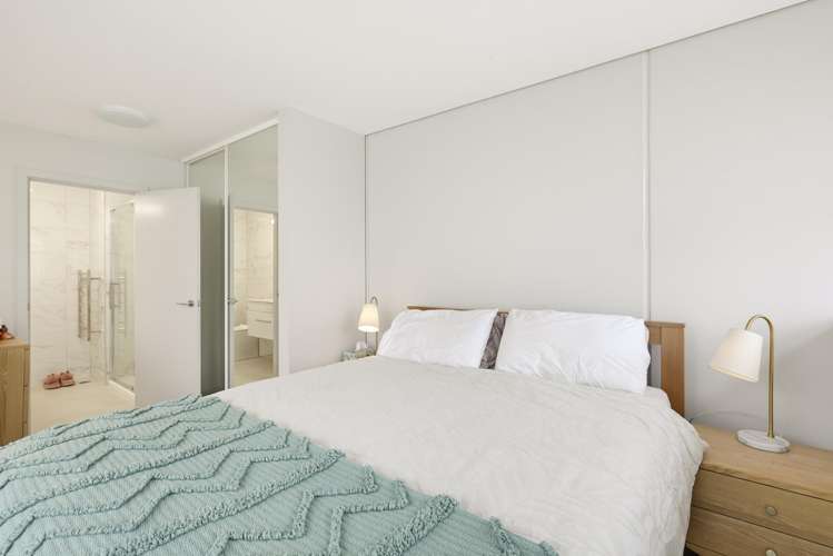 1/19 Pirie Street Mount Victoria_10