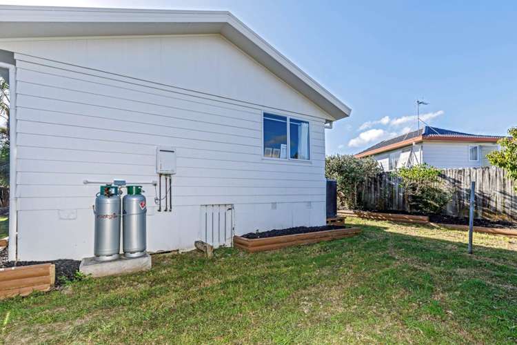 12 Childers Road Ranui_14