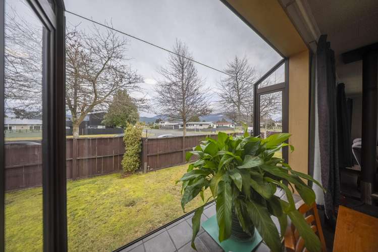 67 Luxmore Drive Te Anau_17