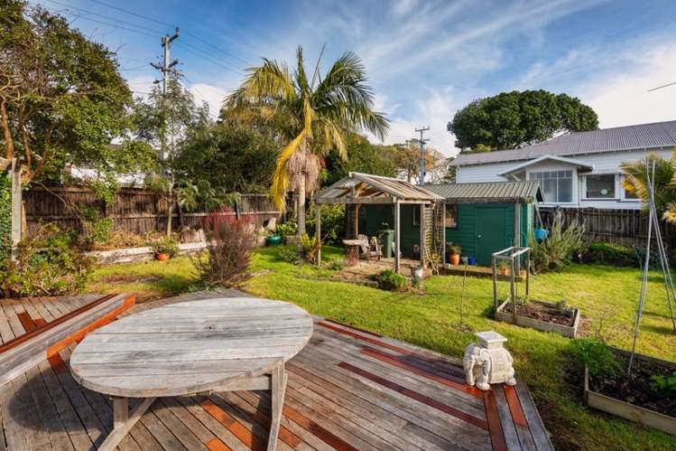 52 Asquith Avenue Mount Albert_16