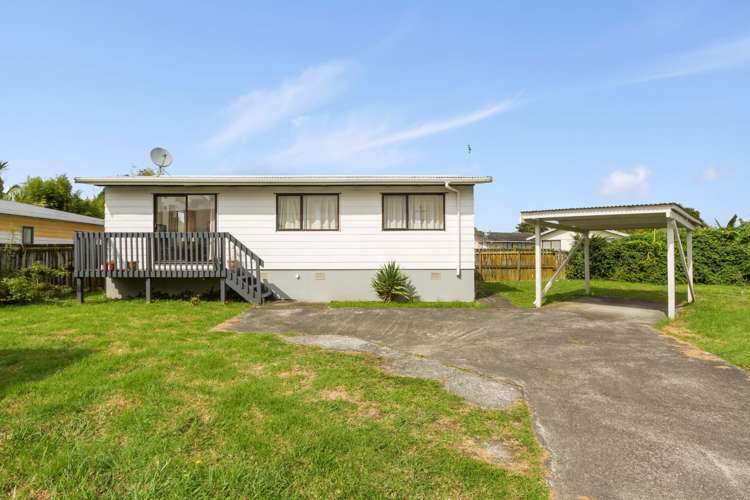 2/121 Universal Drive Henderson_8