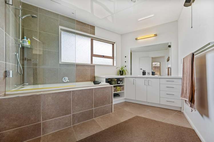 34 Glencarron Street Alexandra_11