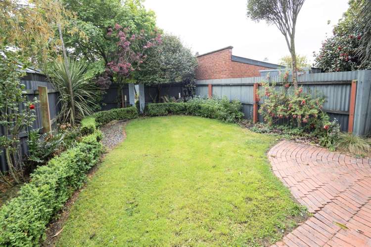 30 Oak Grove Ashburton_16