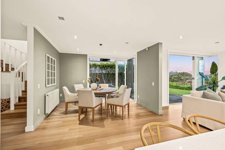 6 Lagoon Way 1738_6