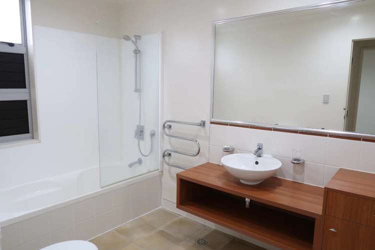 9x Clearwater Cove West Harbour_8