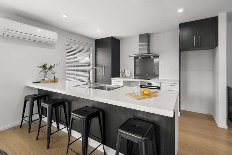 10 Shale Court_5