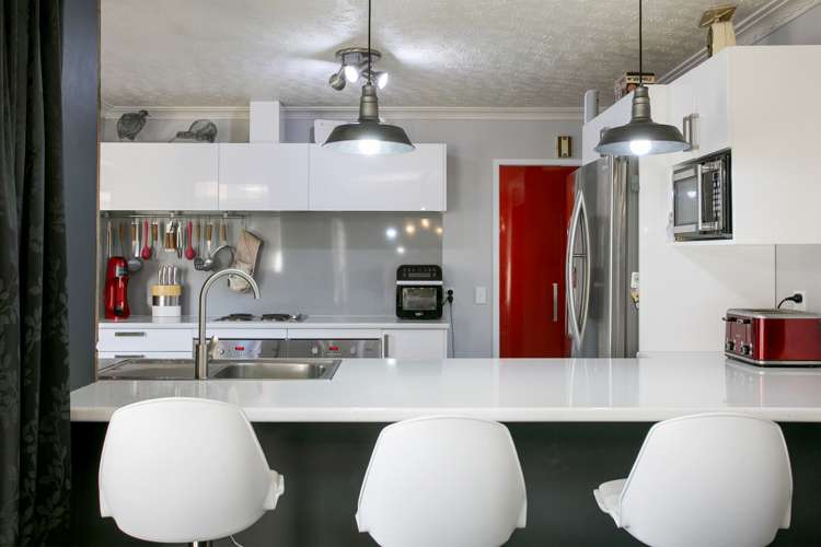 17 Macdonell Street Hilltop_12