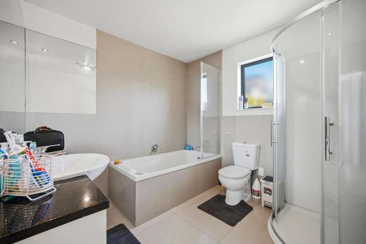 17 Nicholas-Gibbons Drive Clendon Park_19