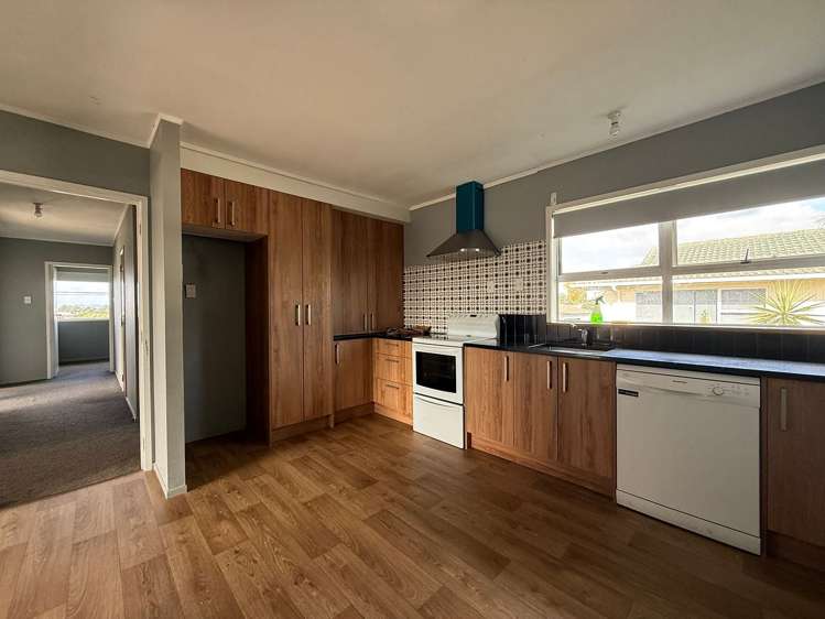 2/140 Metcalfe Road Ranui_16