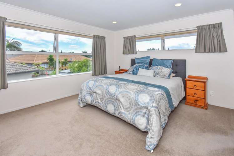 7 Stranraer Crescent Wattle Downs_7