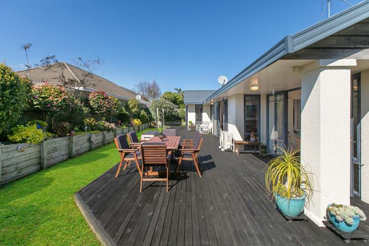 6 Stewart Gibson Place Manurewa_15