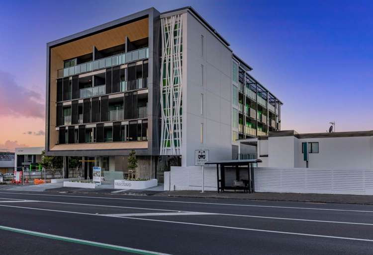 406/64 Great South Road_0