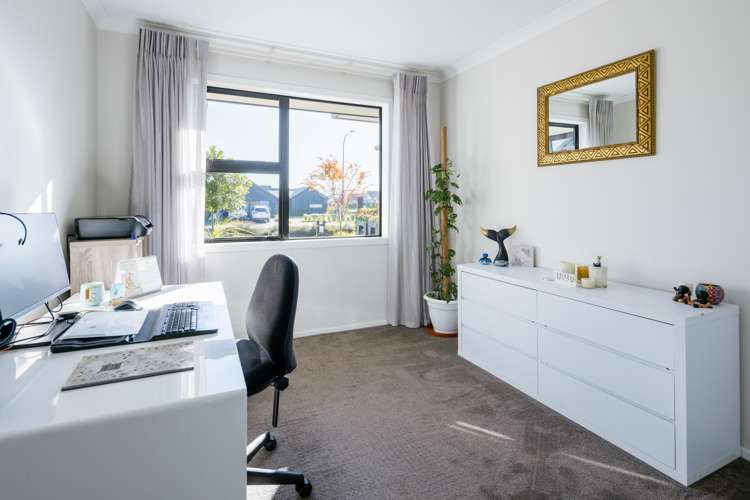 54 Norfolk Drive Cambridge_19