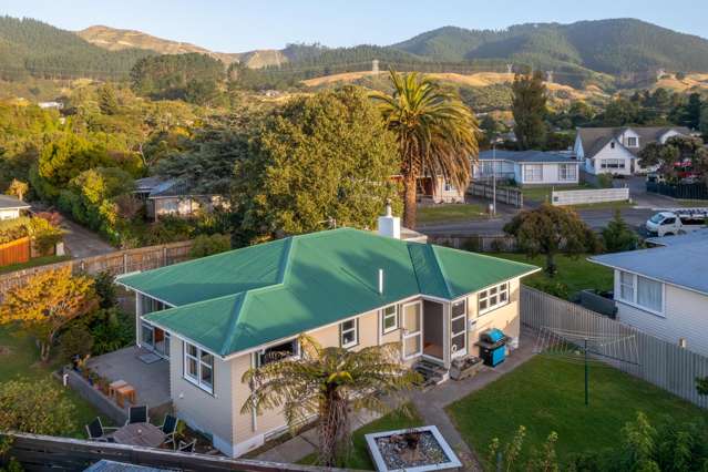 Weatherboard Bungalow – Packed with Potential